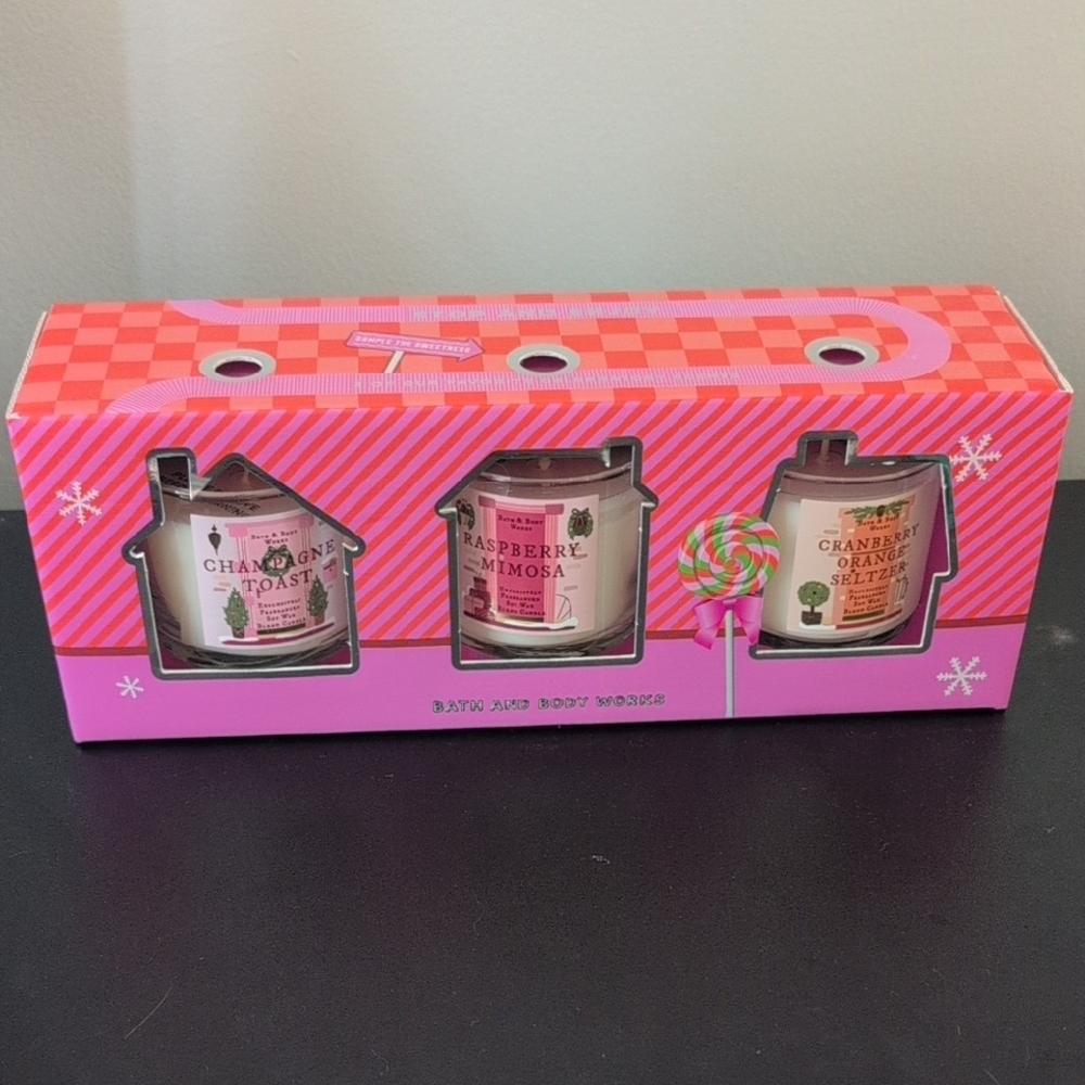 Bath & Body Works Pink Candles Set